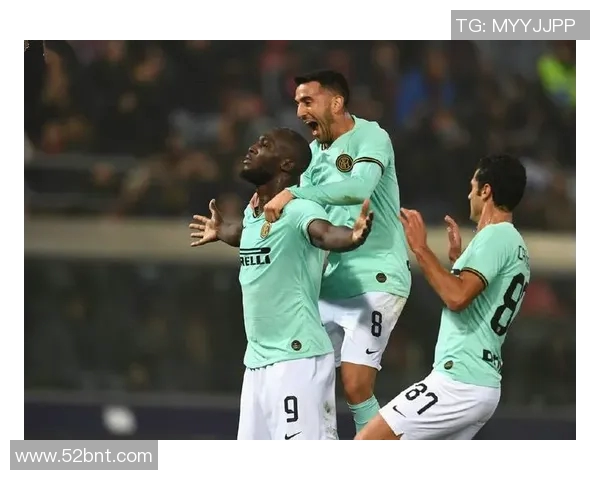 米兰对阵阿森纳直播盛况回顾与精彩瞬间分析